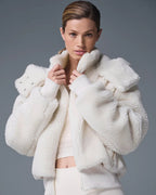 Alo-Foxy-Sherpa-Jacket