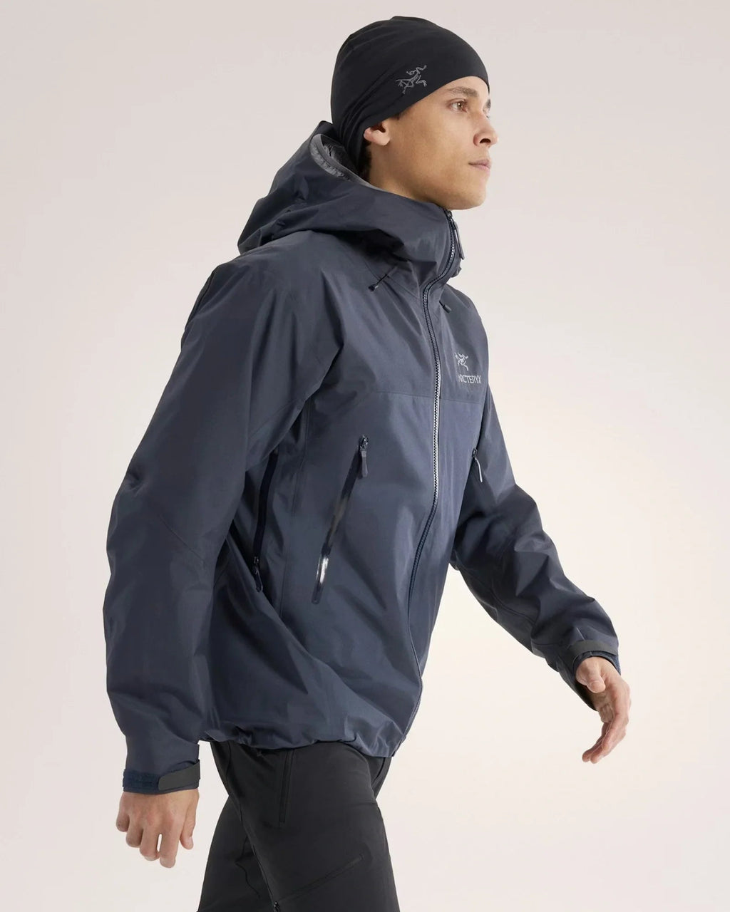 Arcteryx-Beta-AR-Jacket-Stormhood-Navy-SideView