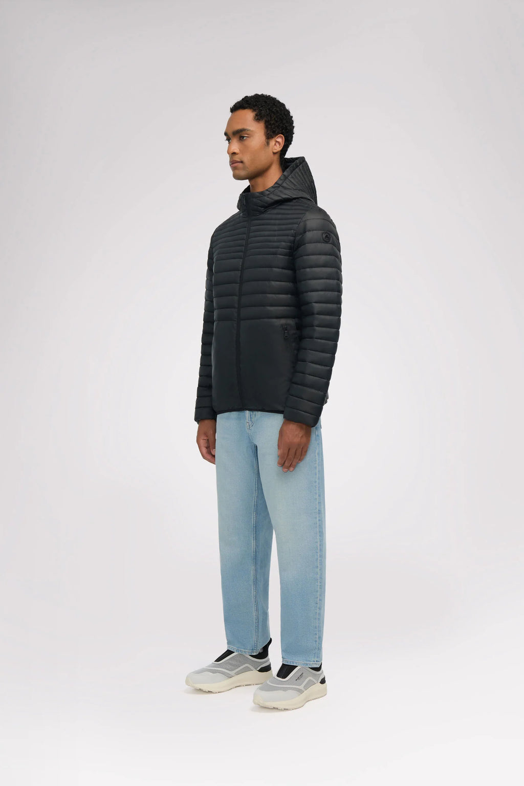 Compact men’s puffer jacket