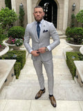 Conor-Mcgregor-Light-Grey-Suit