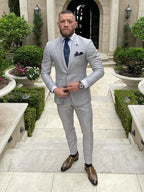 Conor-Mcgregor-Light-Grey-Suit