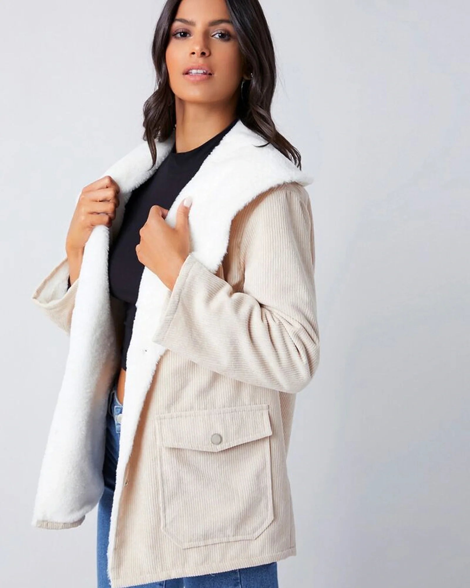Contrast-Teddy-Collar-Flap-Pocket-Cord-Jacket-Women