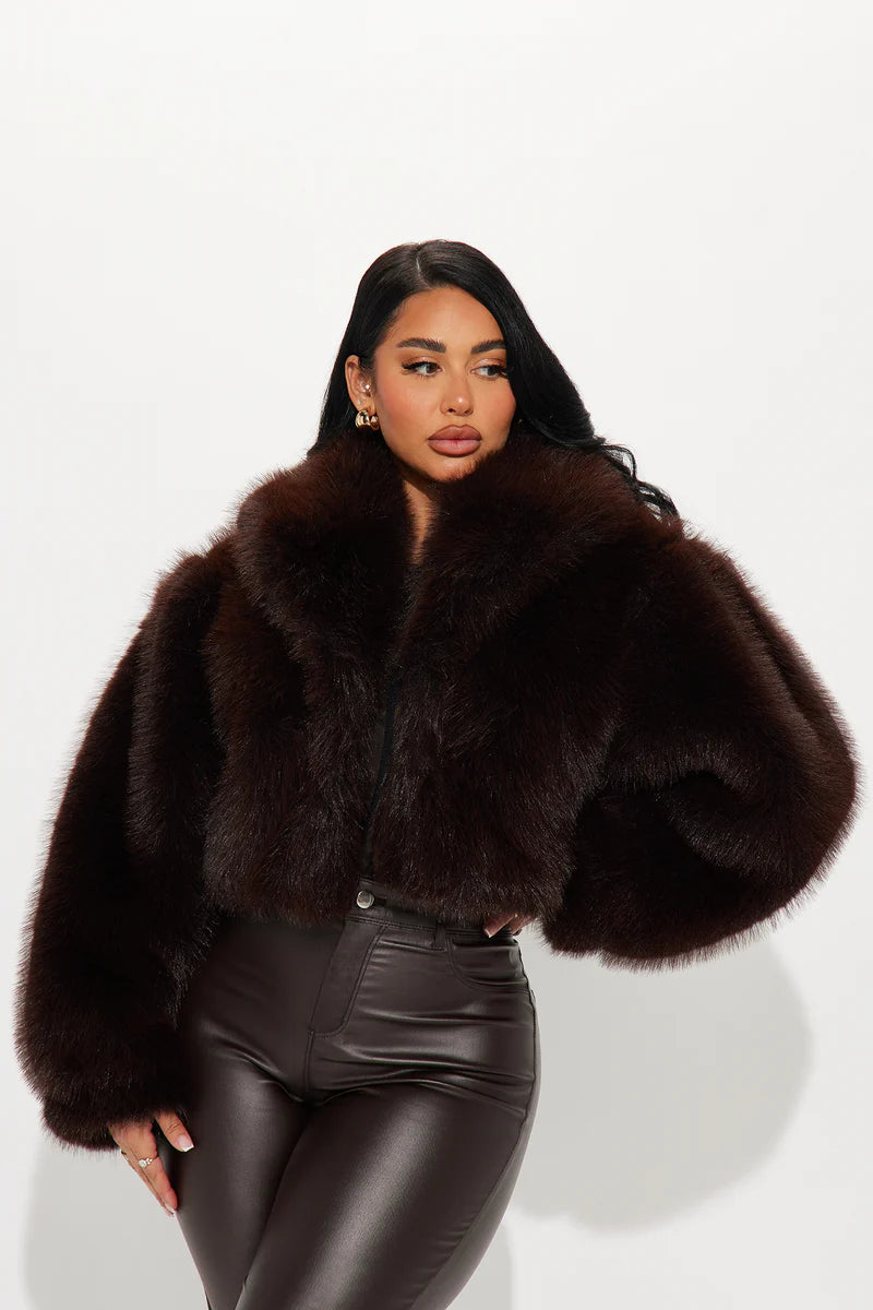 Fashion-Nova-Thats-Luxe-Faux-Fur-Coat-In-Chocolate