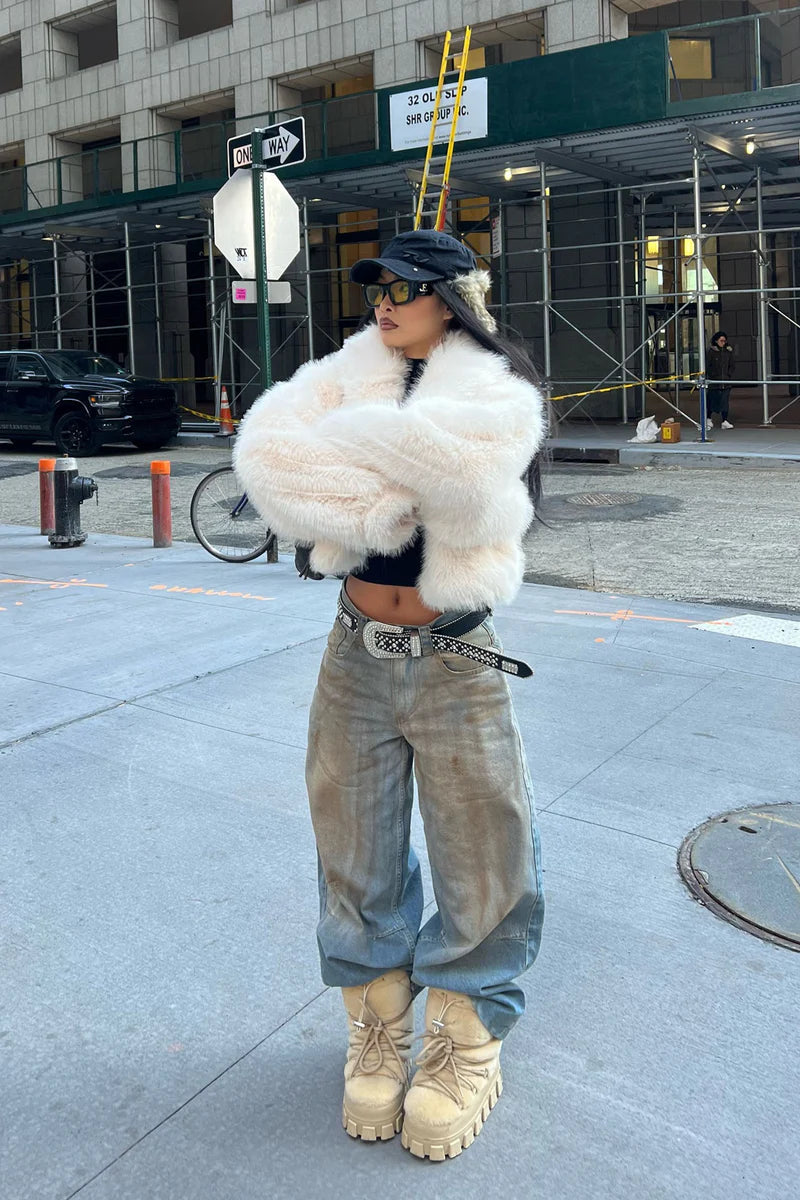Fashion-Nova-Thats-Luxe-Faux-Fur-Coat-Sale