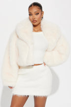 Fashion-Nova-Thats-Luxe-Faux-Fur-Coat-White