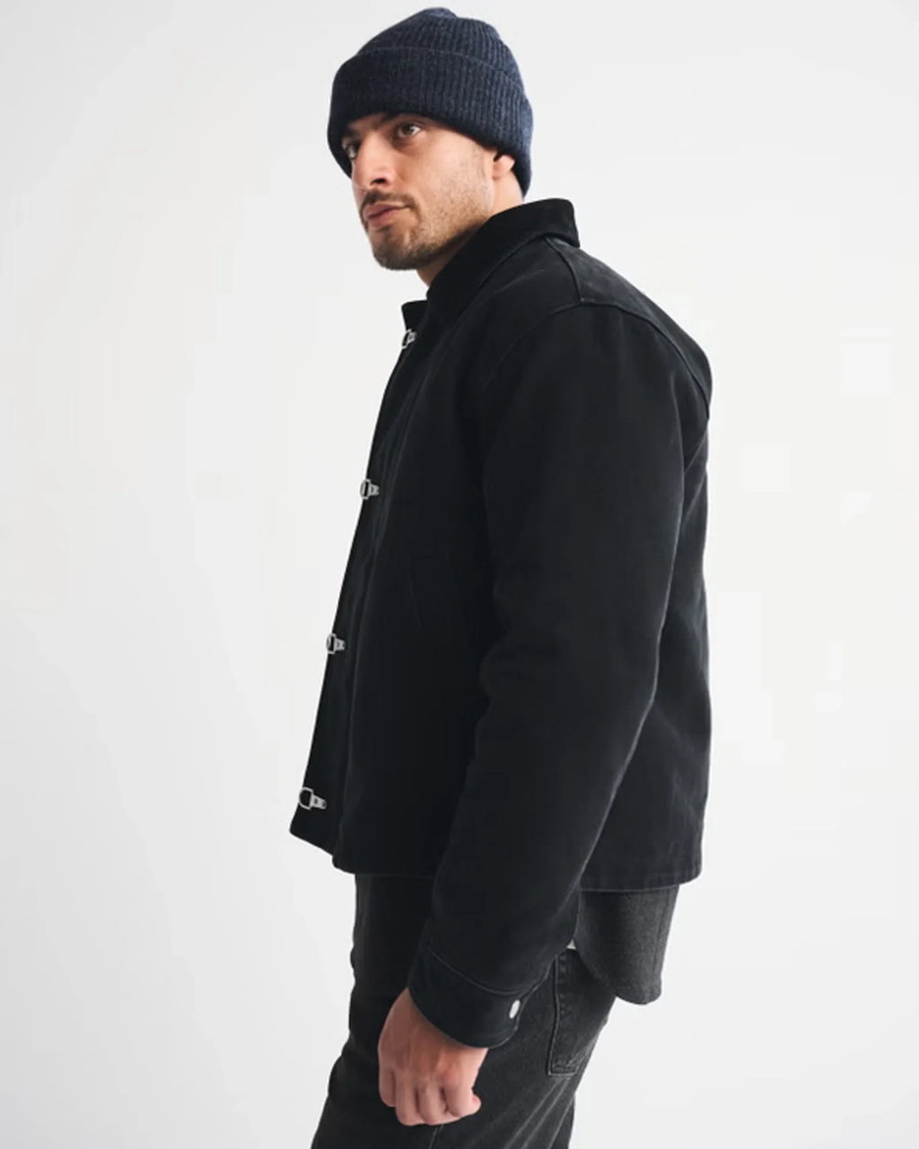 Fireman-Clasp-Jacket-Black-SideView