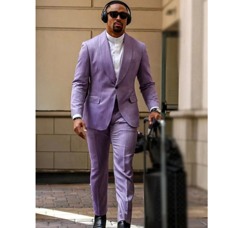 Jalen_Hurts_Suit