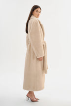 LAMARQUE-Darelle-Oversized-Faux-Fur-Coat-Angora