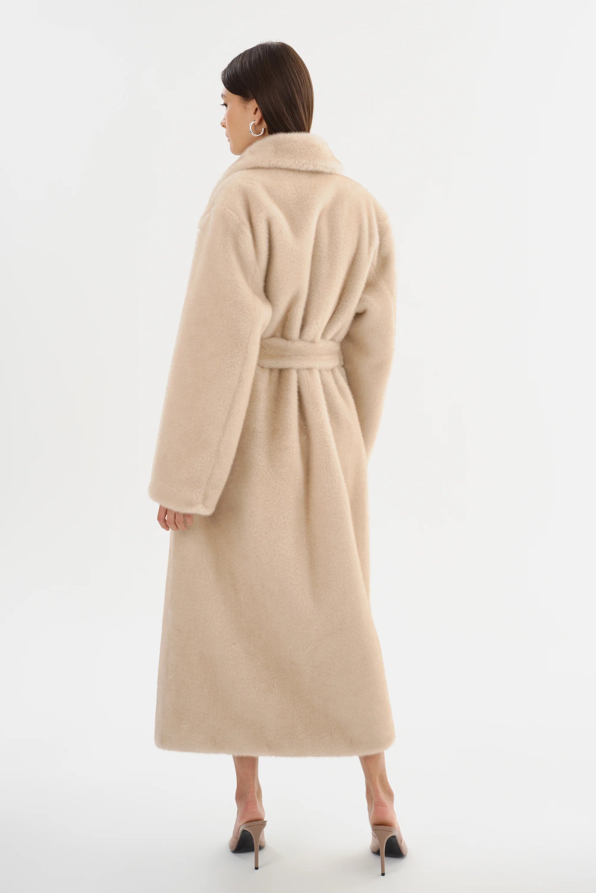 LAMARQUE-Darelle-Oversized-Faux-Fur-Maxi-Coat-Back