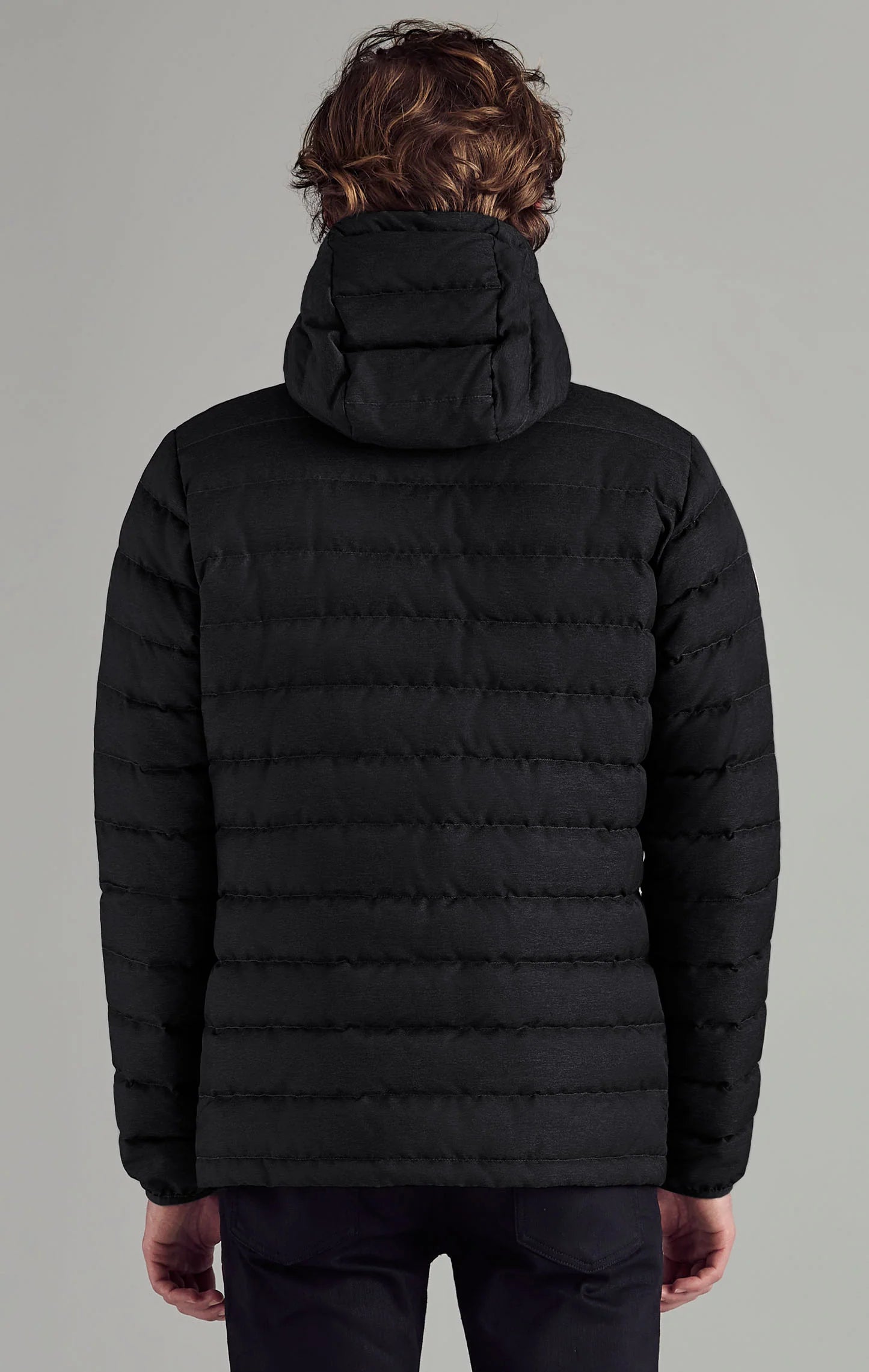 Lightweight men’s hooded jacket