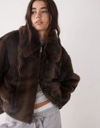 Monki-Short-Faux-Fur-Jacket-Brown