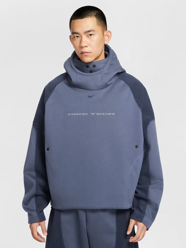 Nike-Tech-Boreas-Oversized-Hoodie-Blue