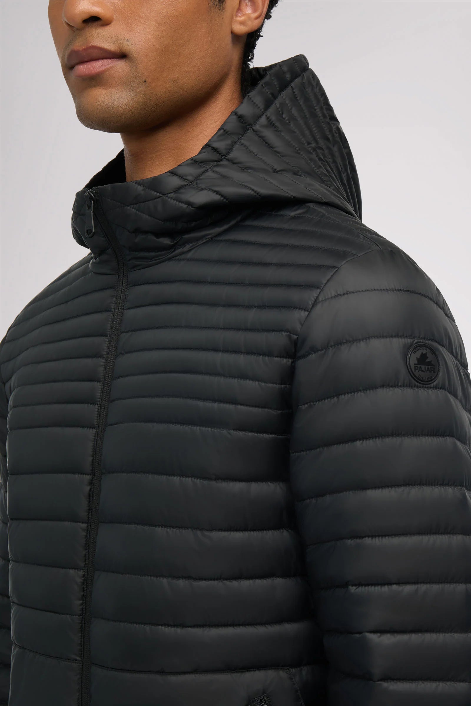 Packable puffer jacket for men