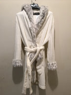 Pottery-Barn-Teen-Robe-for-men