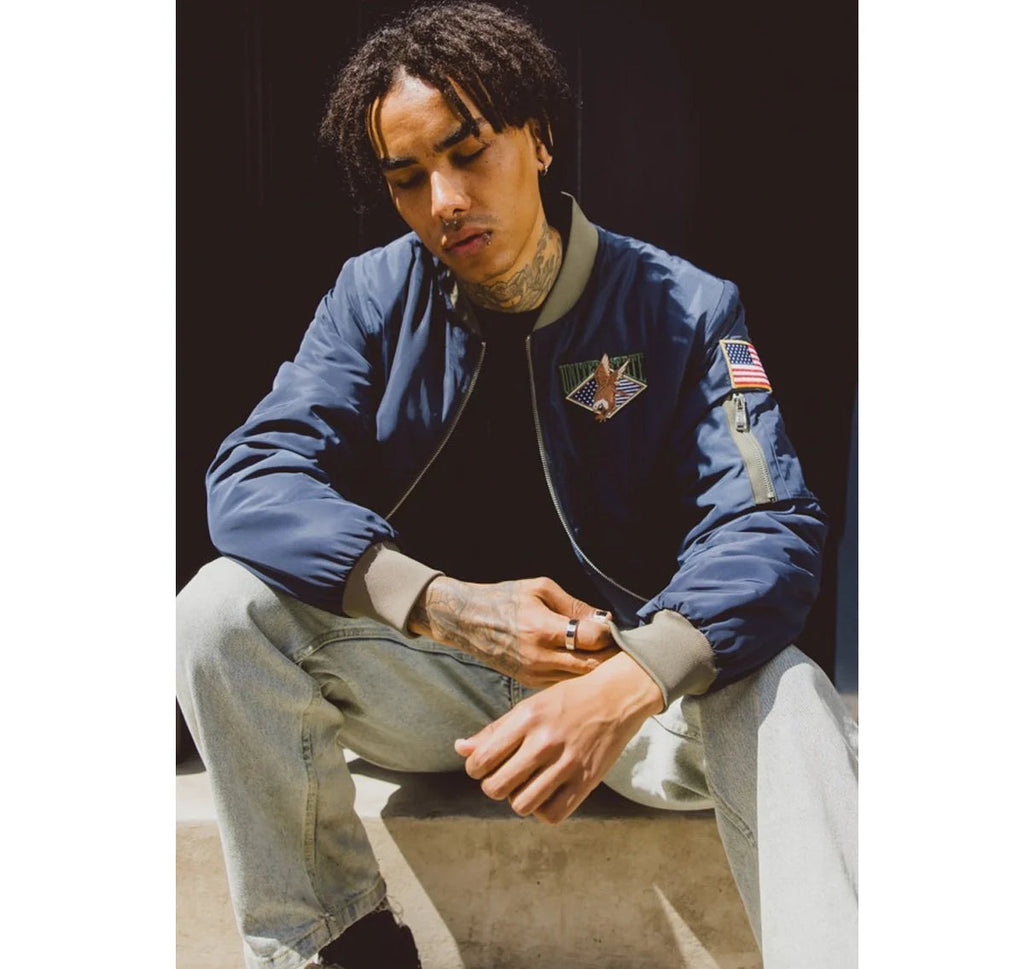 Sale_Leon_Bomber_Jacket_Re4