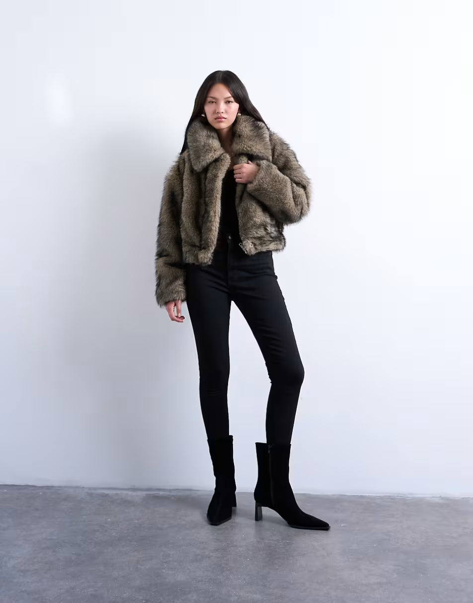 Topshop-Faux-Fur-Striped-ZipUp-Bomber-Jacket