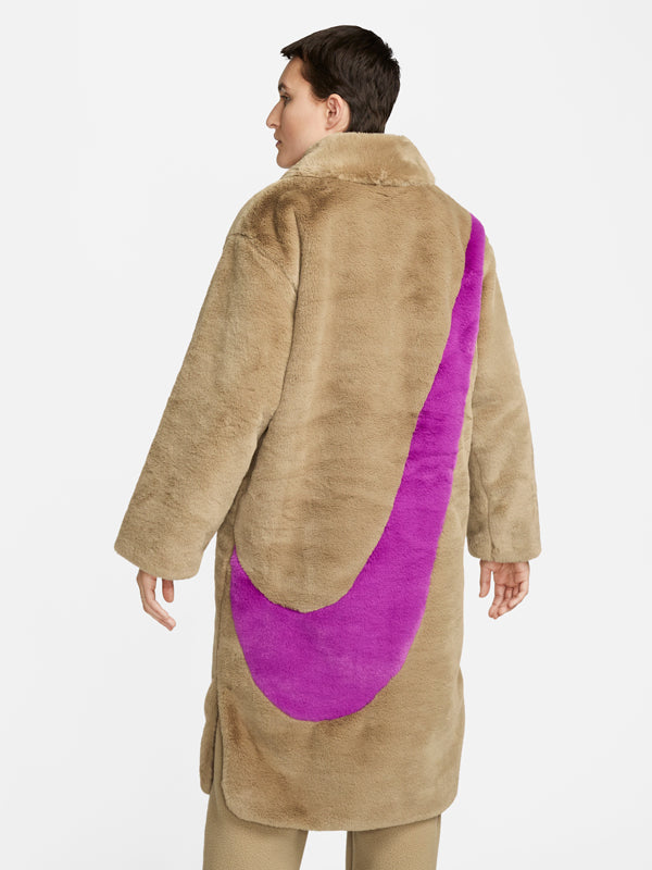 nike-women-sportswear-faux-fur-long-jacket