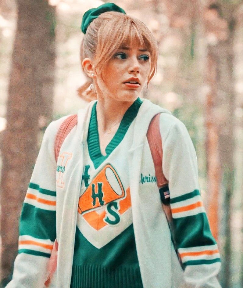 Chrissy-Stranger-Things-Hoodie_d13cf8ba-dfd4-4d78-a042-c5a4c93dd685 Chrissy-Stranger-Things-Hoodie
