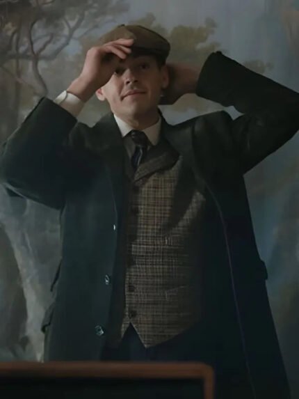 Hero Fiennes Young Sherlock  Tiffin Green  Blazer