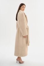 LAMARQUE-Darelle-Oversized-Faux-Fur-Coat-Angora
