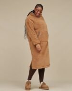 UGG-Hoodie-Brown-Blanket