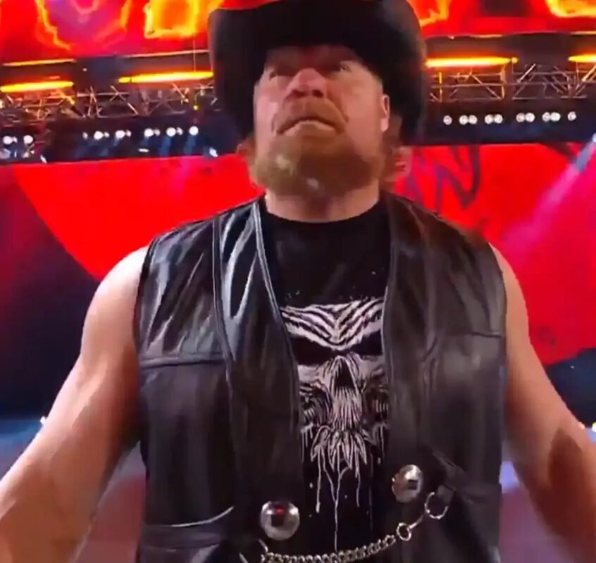 WWE-SummerSlam-Brock-Lesnar-Return-Leather-Vest-Front
