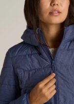 Women’s travel puffer jacket